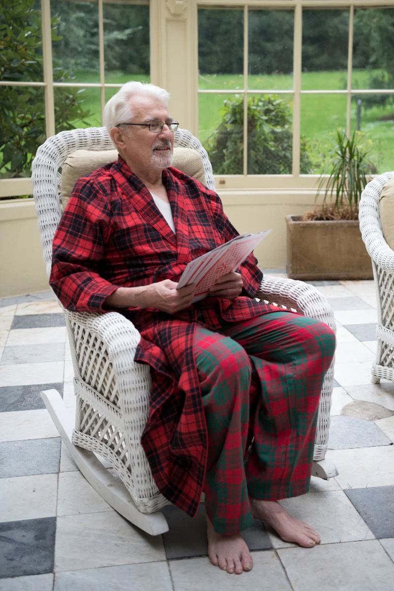 Men's Plaid Flannel Robe - Image 3