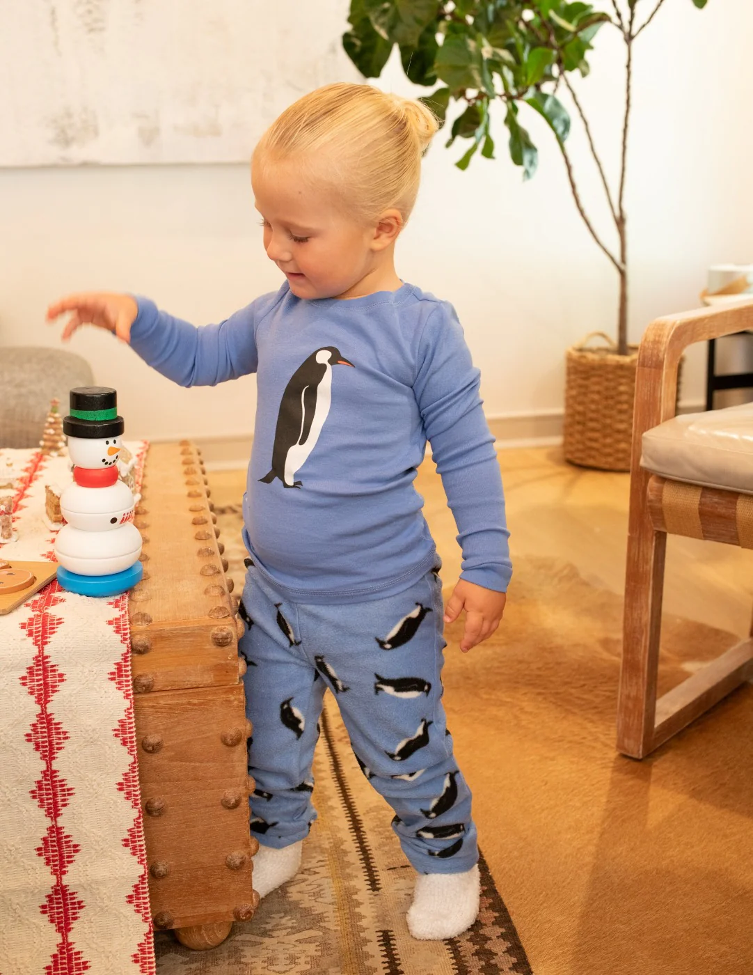 Kids Penguin Fleece Set - Image 2