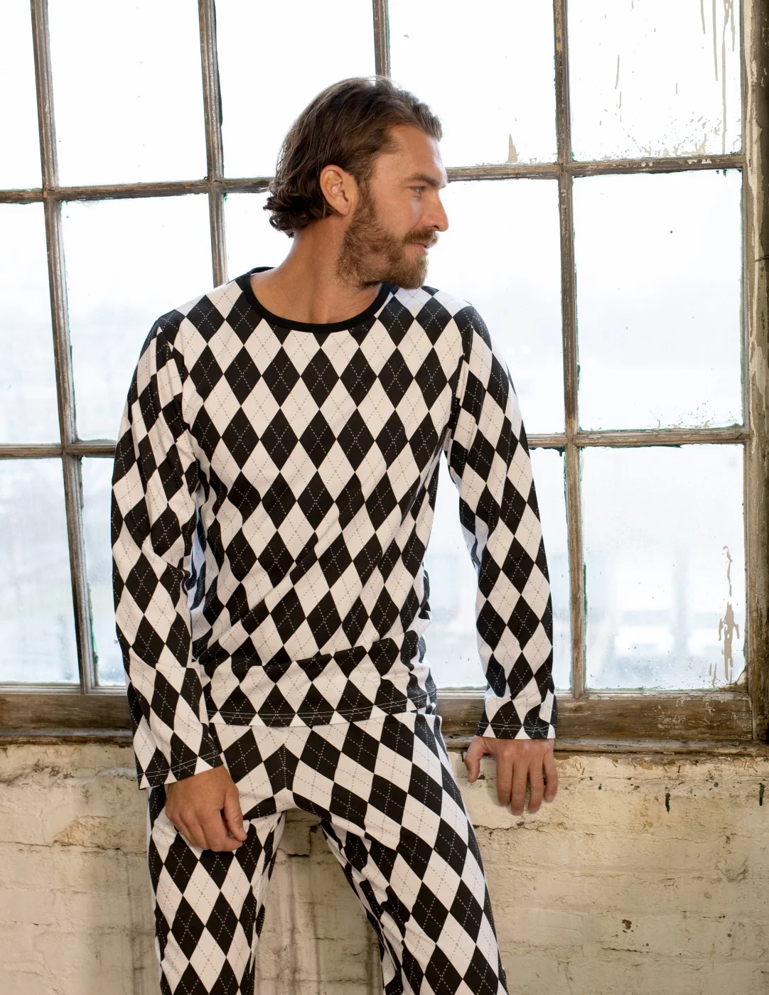 Men's Loose Fit Argyle Print Pajamas - Image 3
