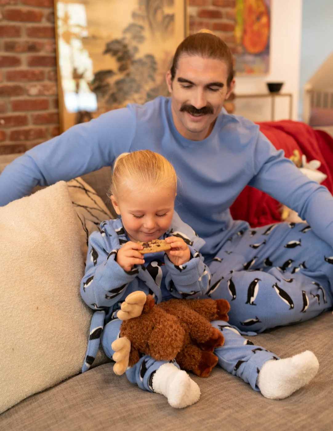 Mens Fleece Penguin Set - Image 2