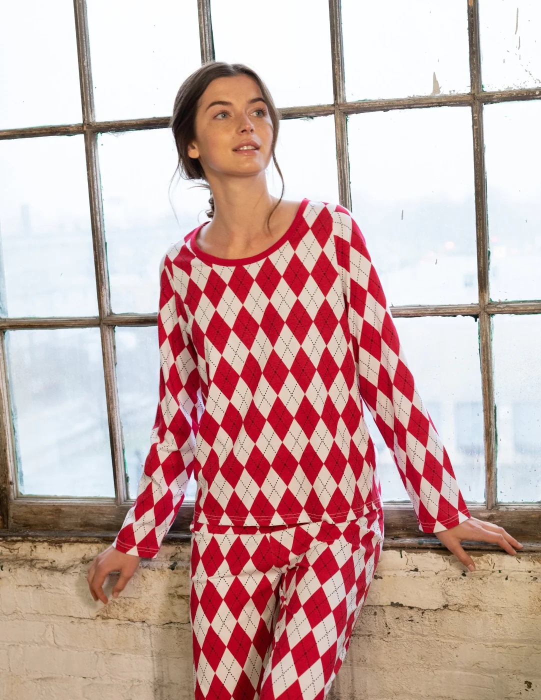 Women's Loose Fit Argyle Print Pajamas - Image 3