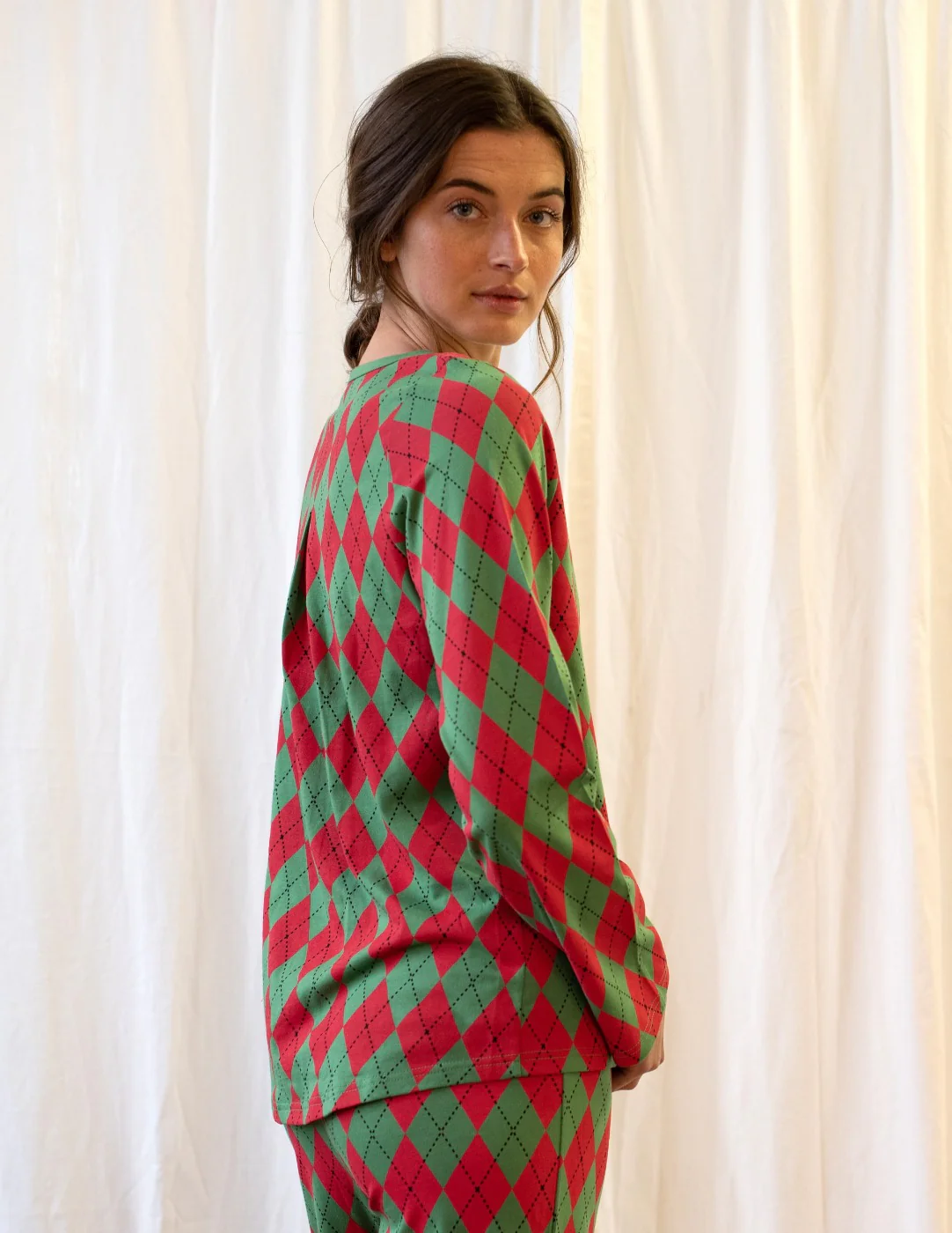 Women's Loose Fit Argyle Print Pajamas - Image 5