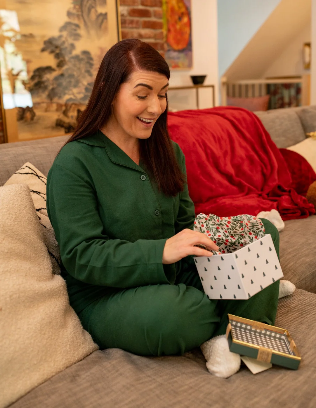 Women's Solid Color Flannel Pajamas - Image 4