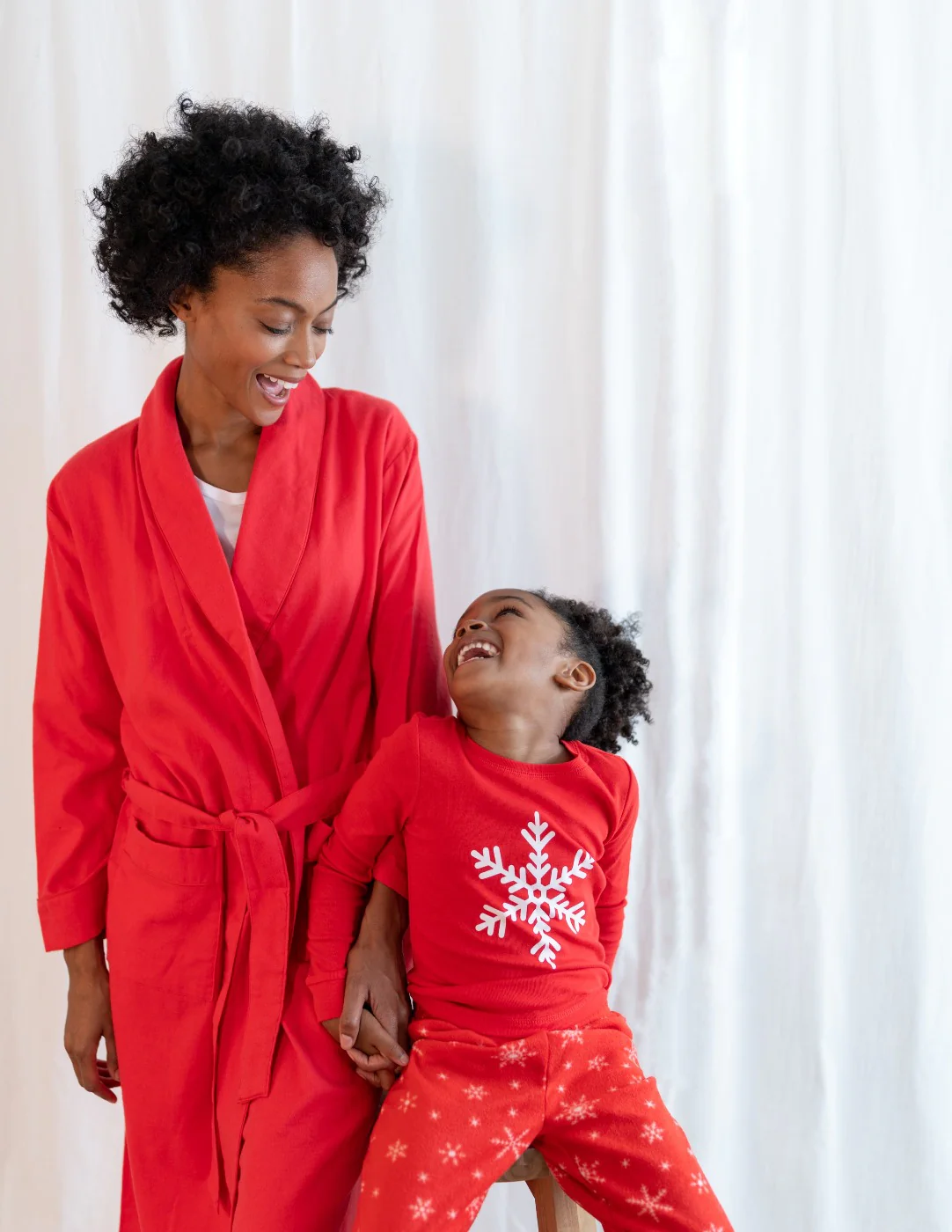 Women's Solid Color Flannel Robe - Image 3